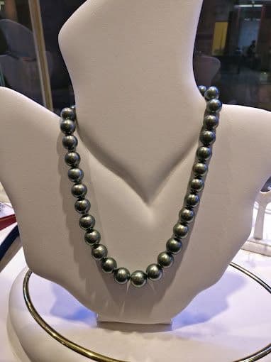 Pearl necklace