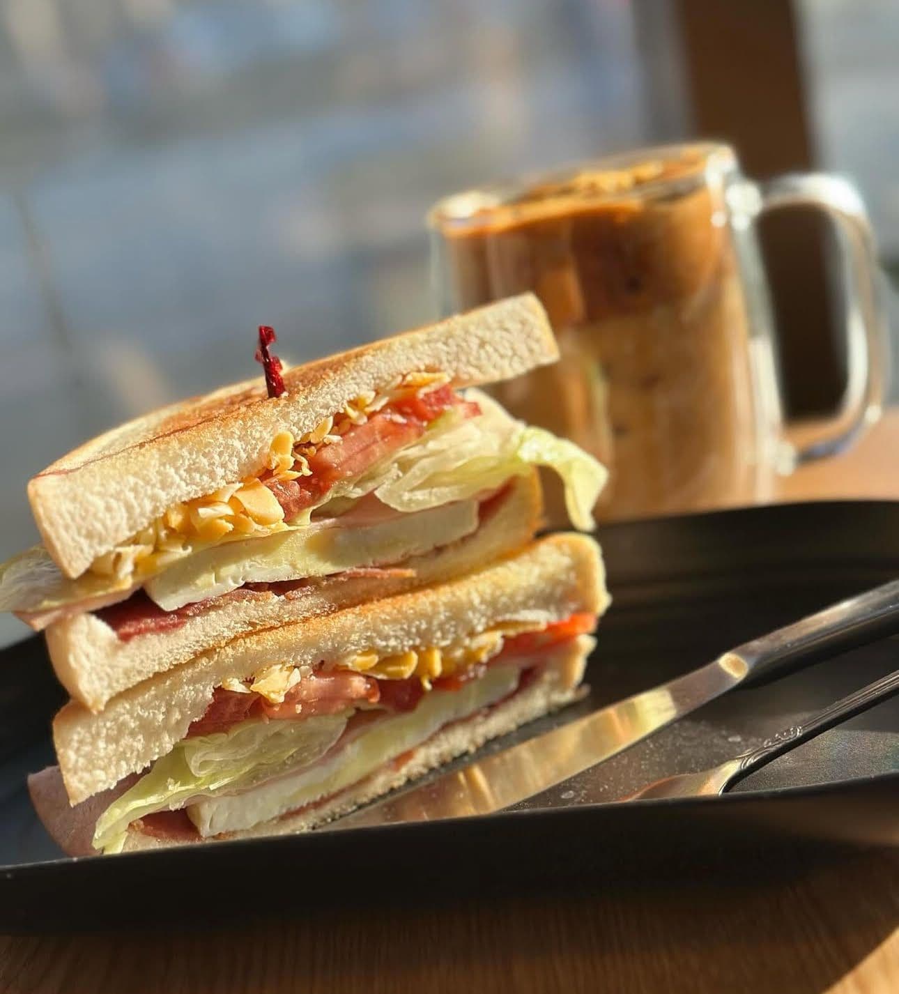 Choices Cafe & Bistro 6